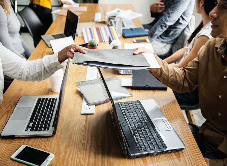 How to Find the Right Talent Agency?